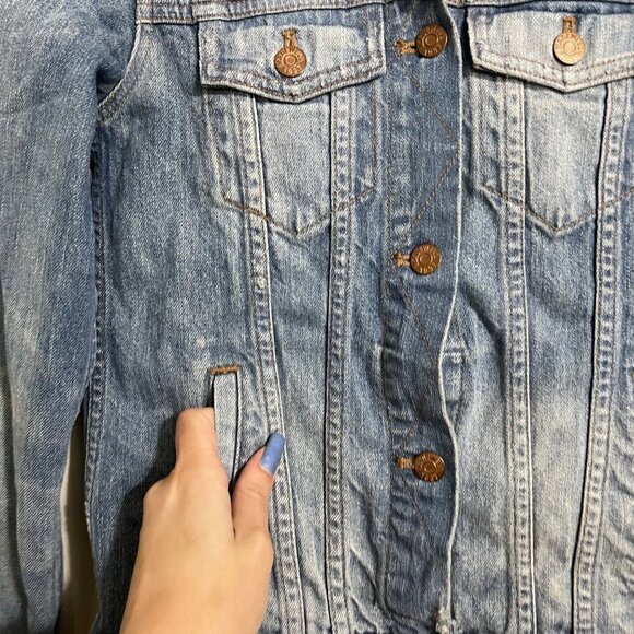 Madewell Womens Medium Wash Distressed Pockets Button Up Denim Jean Jacket XS - Picture 4 of 10